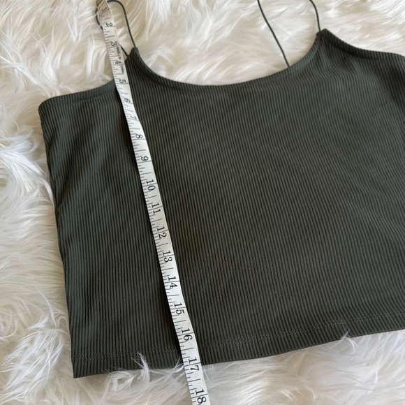 Green Ribbed Crop Top - Picture 6 of 9